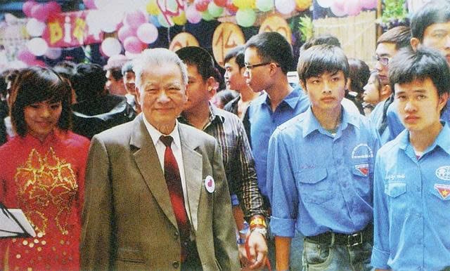 GS Trần Phương: Người nặng lòng phụng sự đất nước